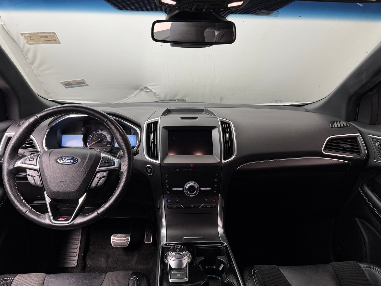 Thumbnail: 2020 Ford Edge - 2