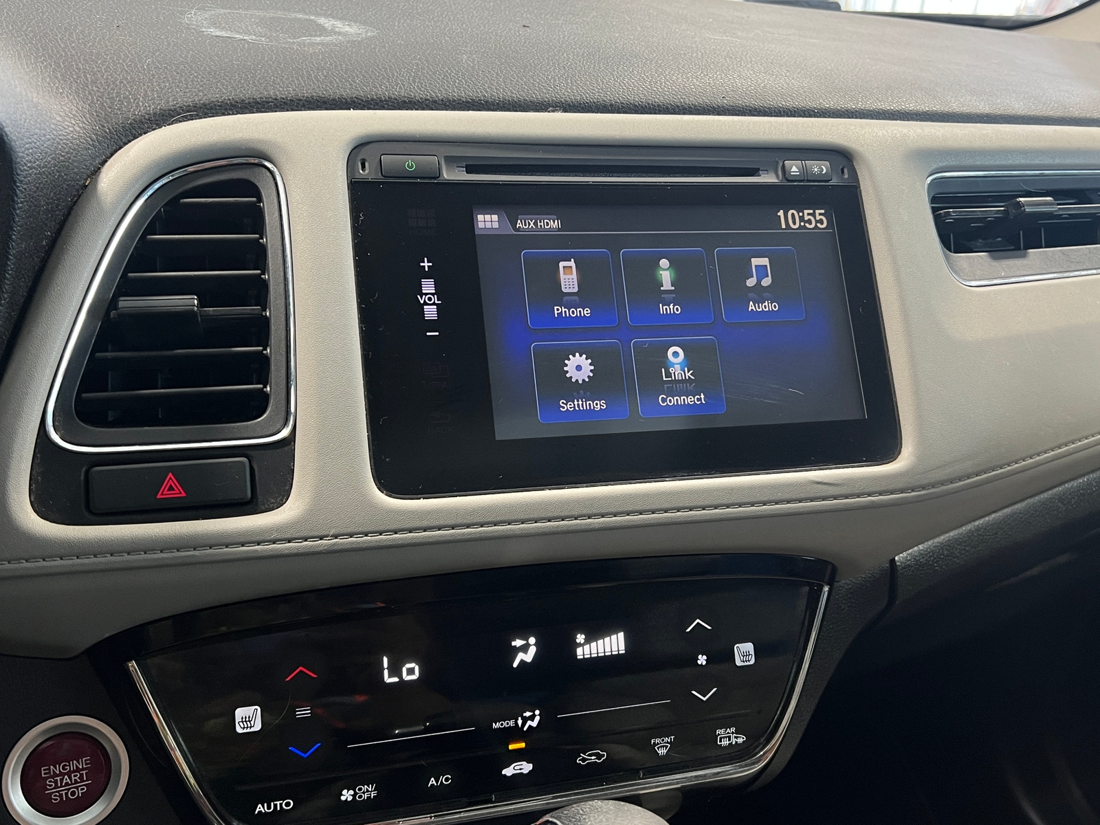 Thumbnail: 2016 Honda HR-V - 4