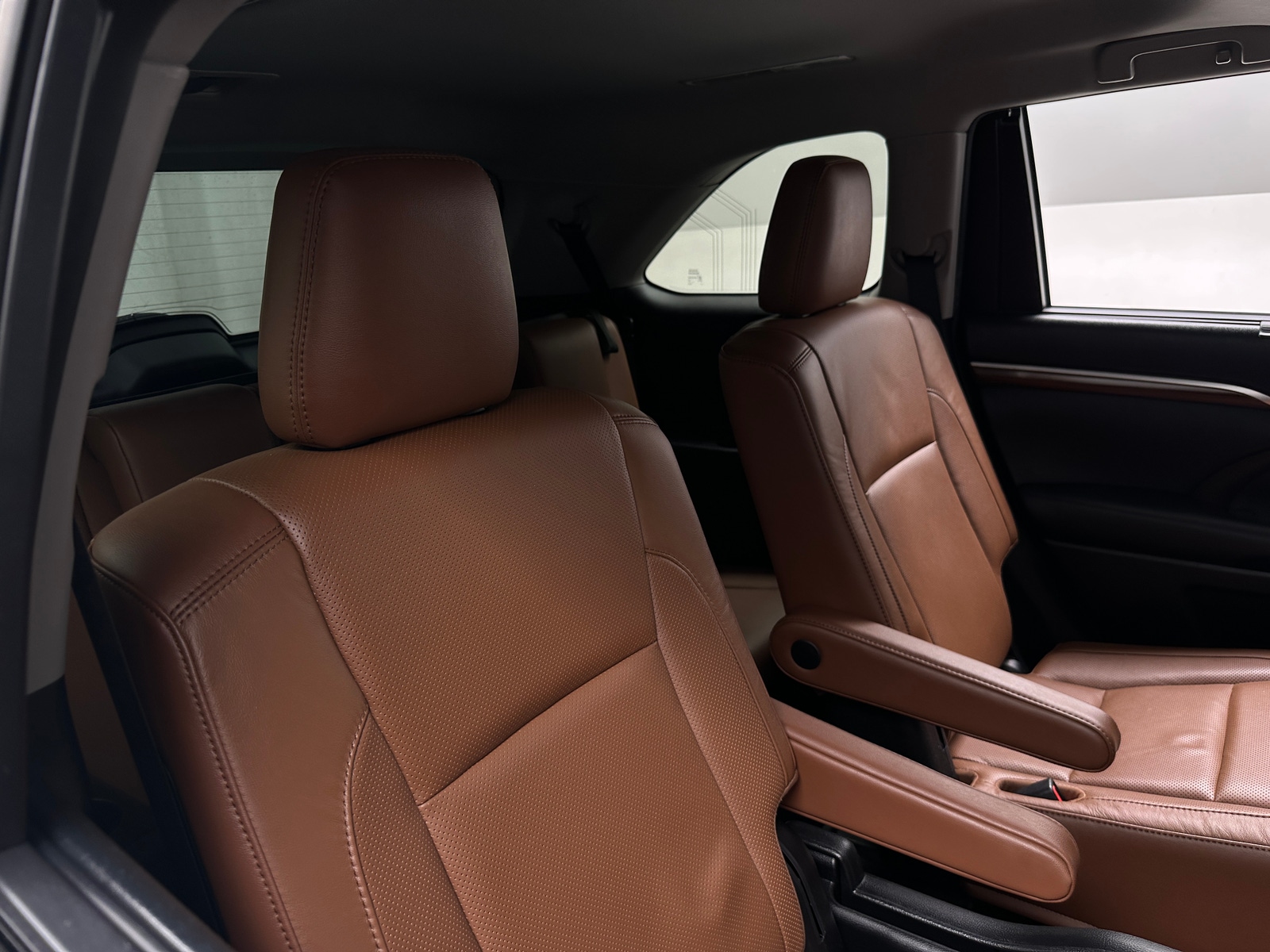 Thumbnail: 2019 Toyota Highlander - 5