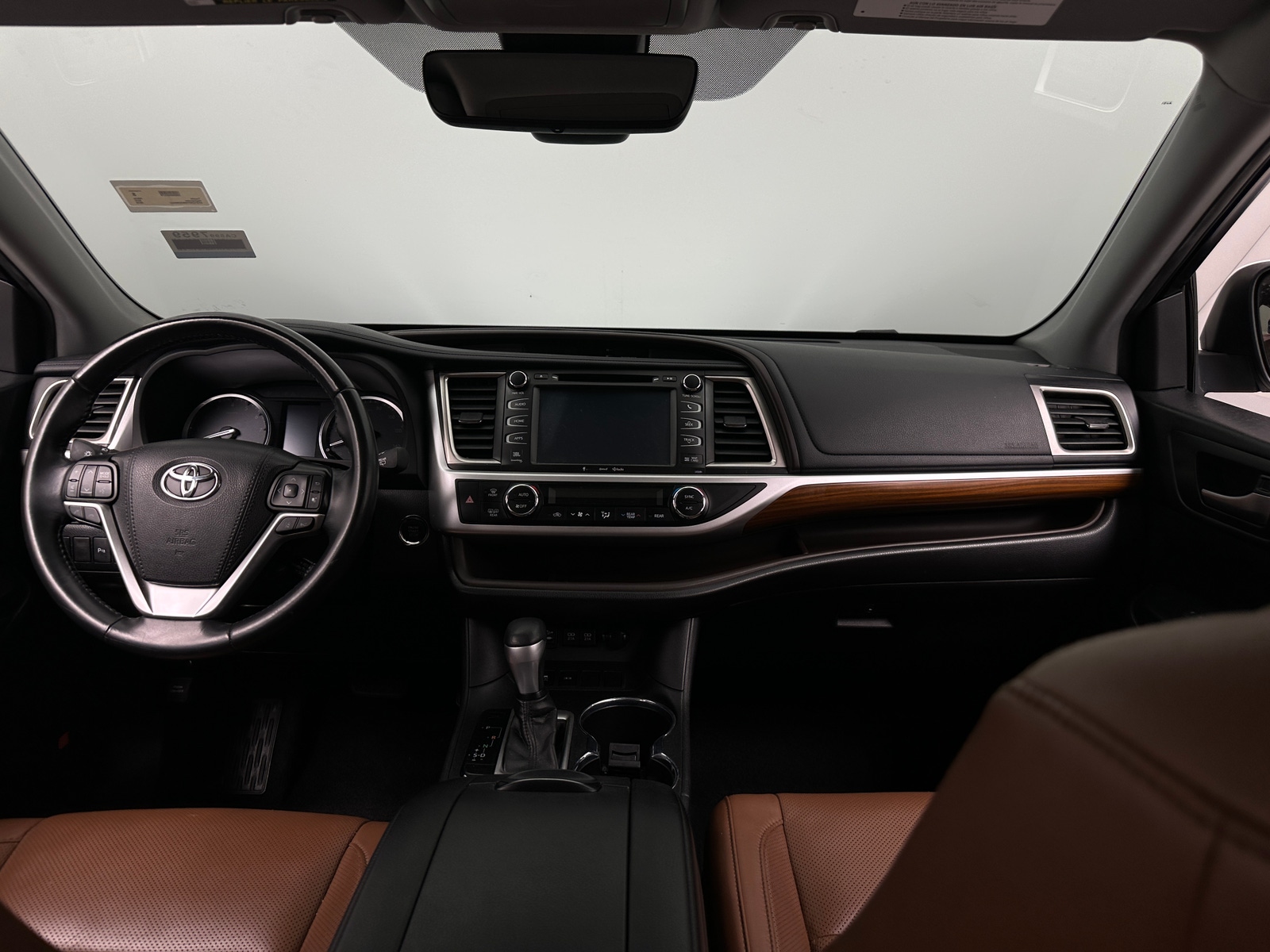 Thumbnail: 2019 Toyota Highlander - 2