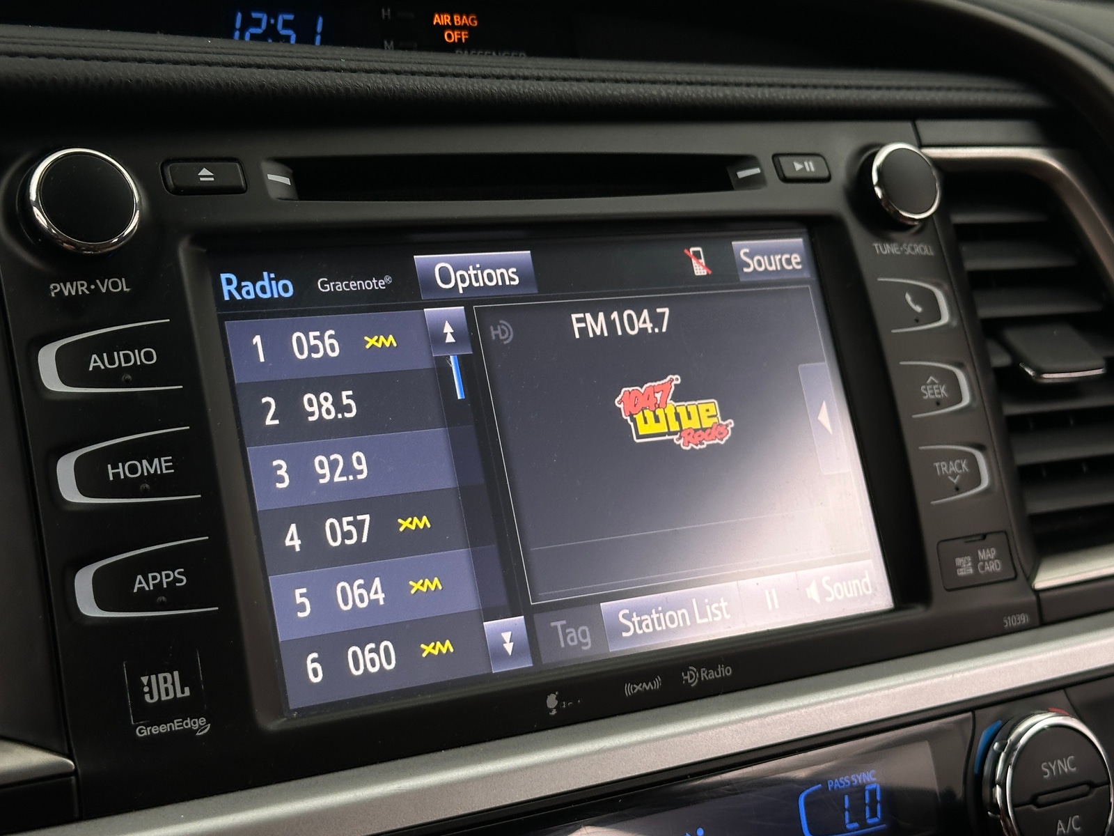 Thumbnail: 2019 Toyota Highlander - 3