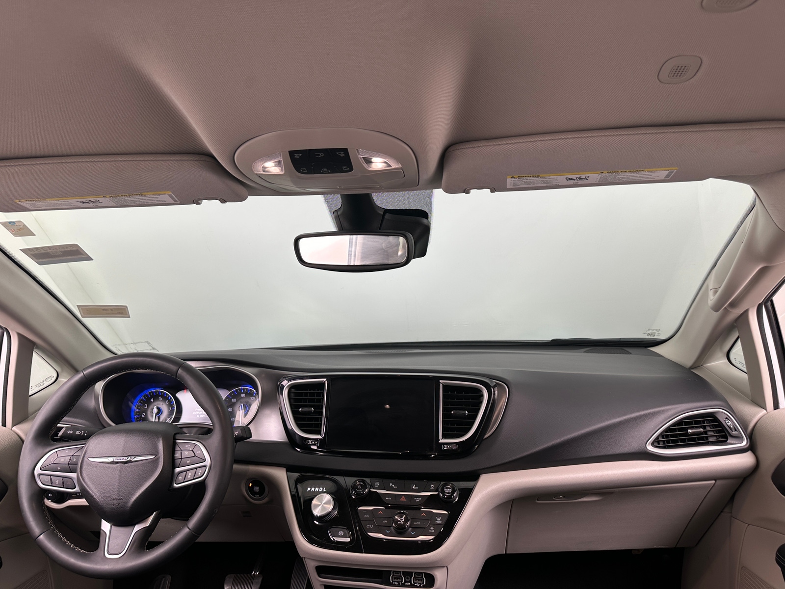 Thumbnail: 2023 Chrysler Pacifica - 2
