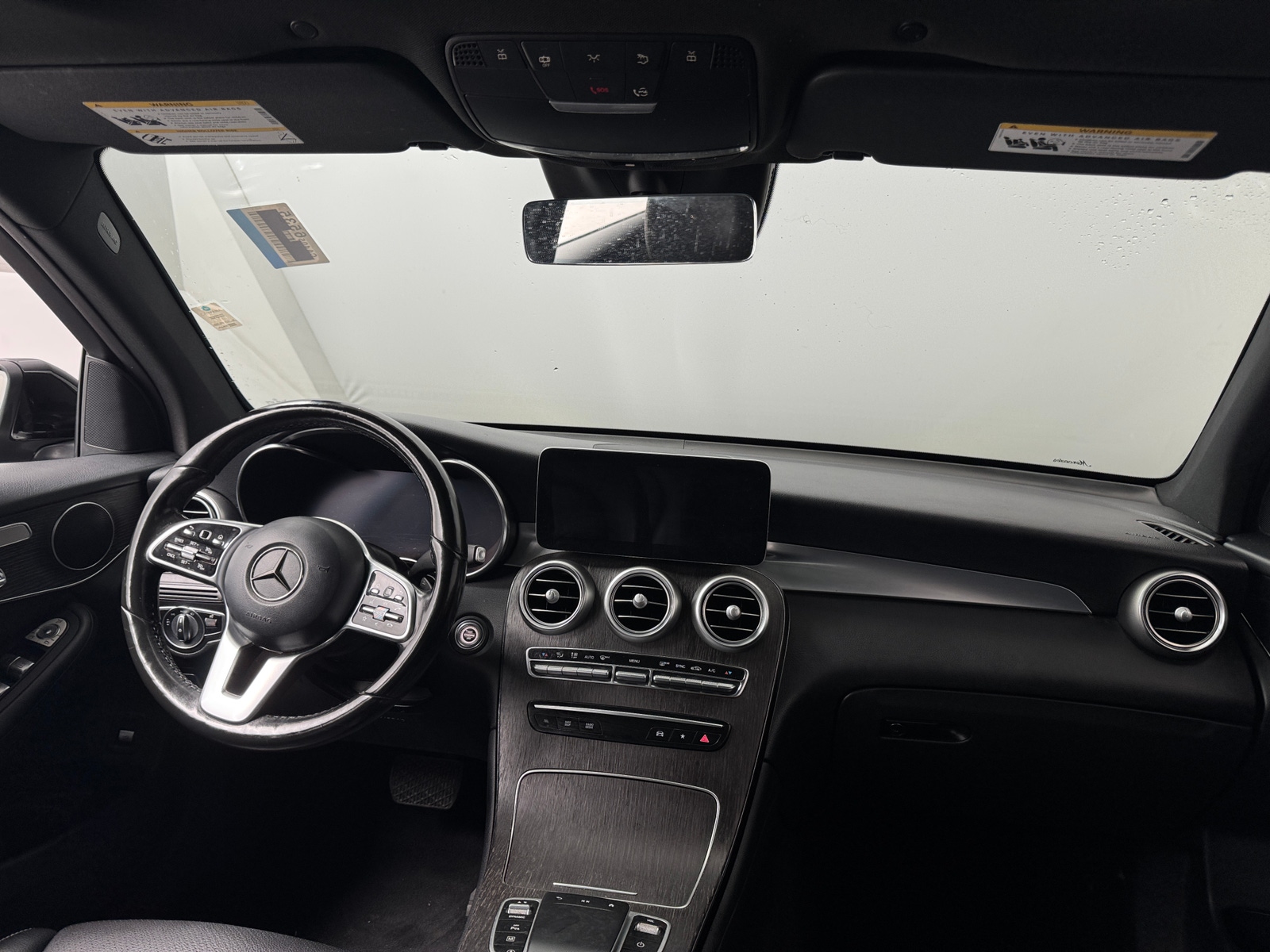 Thumbnail: 2022 Mercedes-Benz GLC - 2