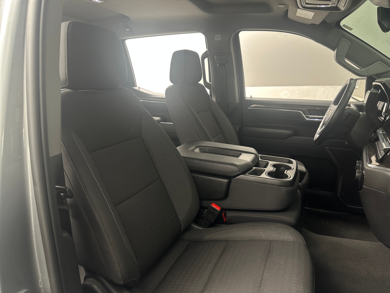 Thumbnail: 2024 Chevrolet Silverado 1500 - 2