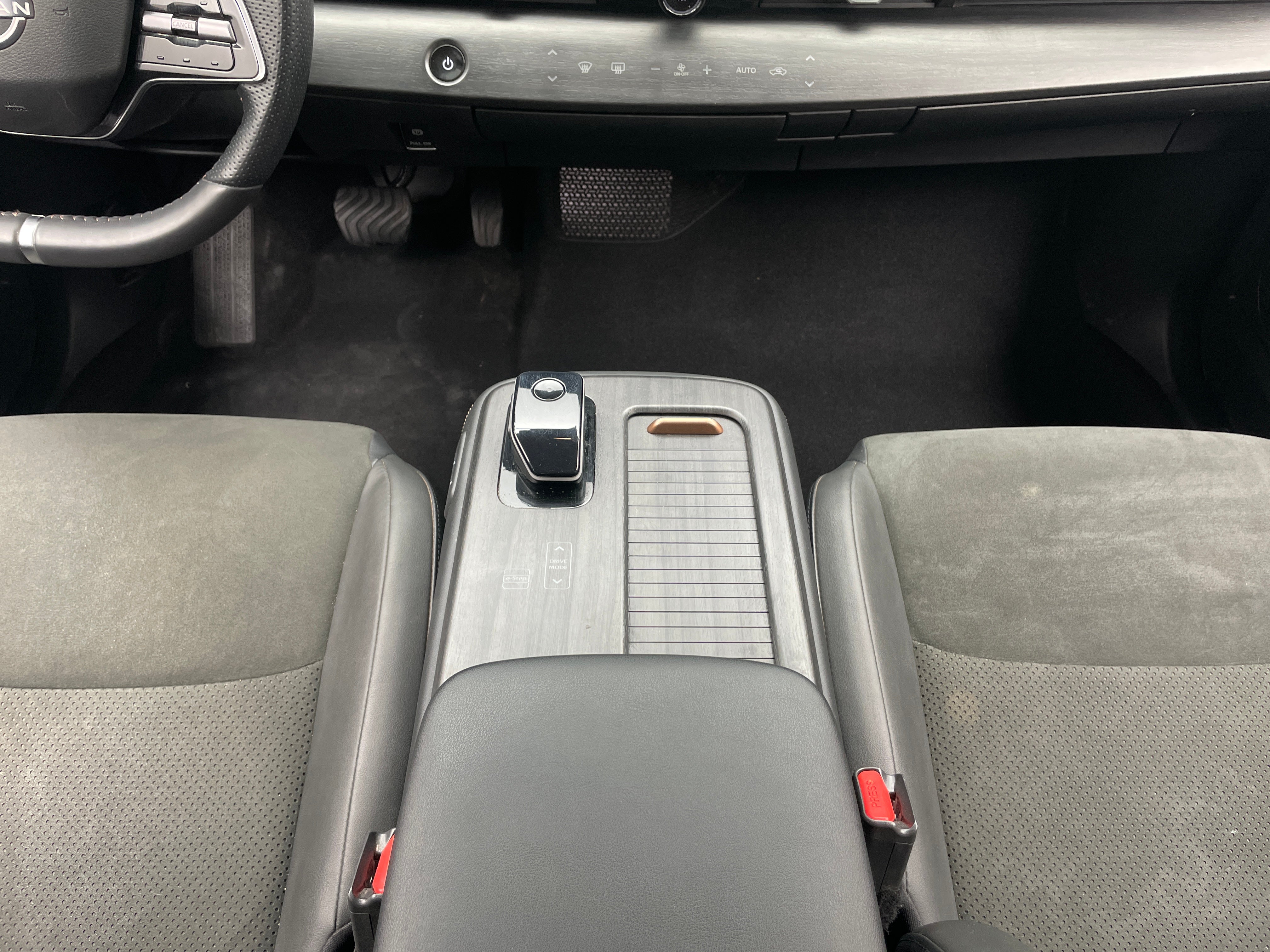 Used 2024 Nissan ARIYA Engage+ with VIN JN1DF0BB8RM743108 for sale in Pewaukee, WI