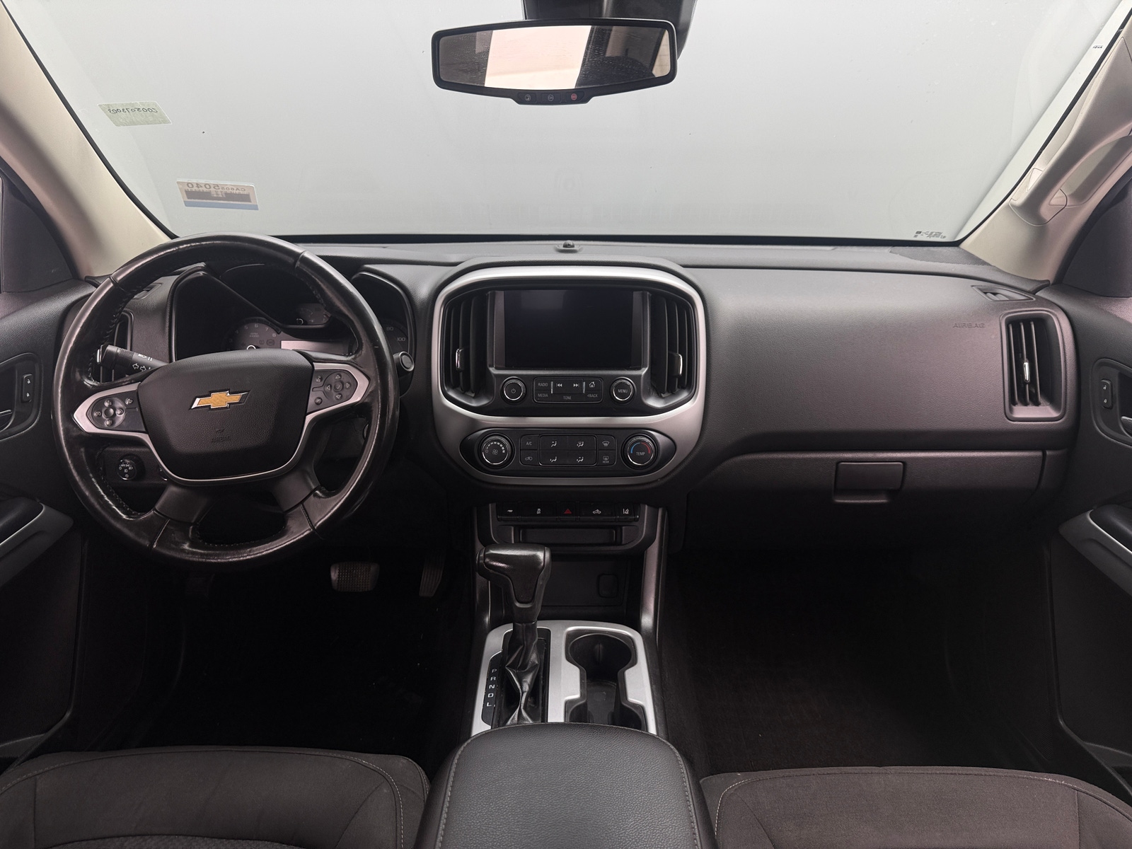 Thumbnail: 2018 Chevrolet Colorado - 3