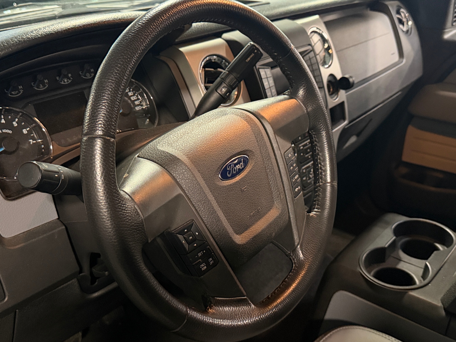 Thumbnail: 2014 Ford Econoline - 5