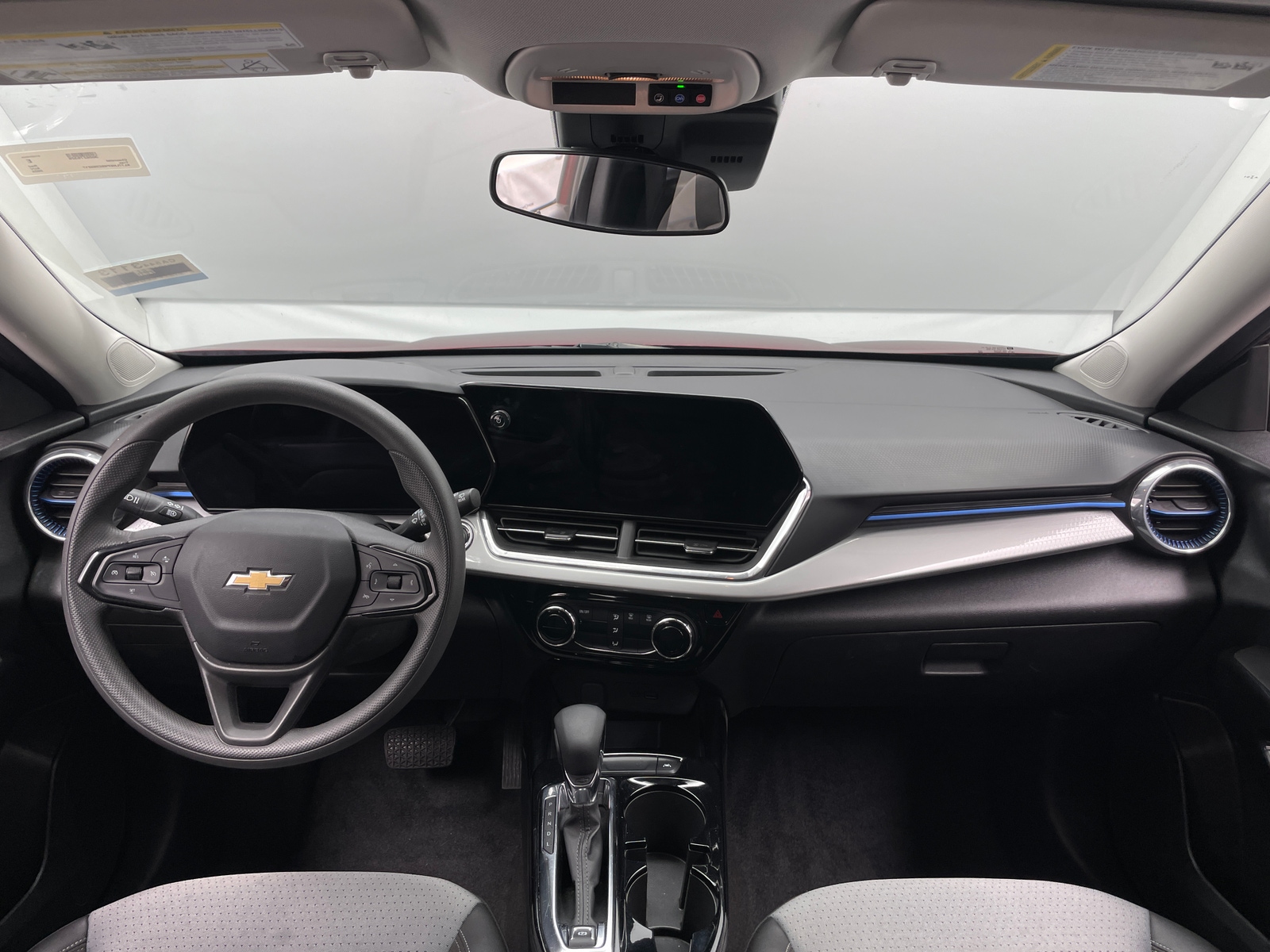 Thumbnail: 2025 Chevrolet Trax - 2