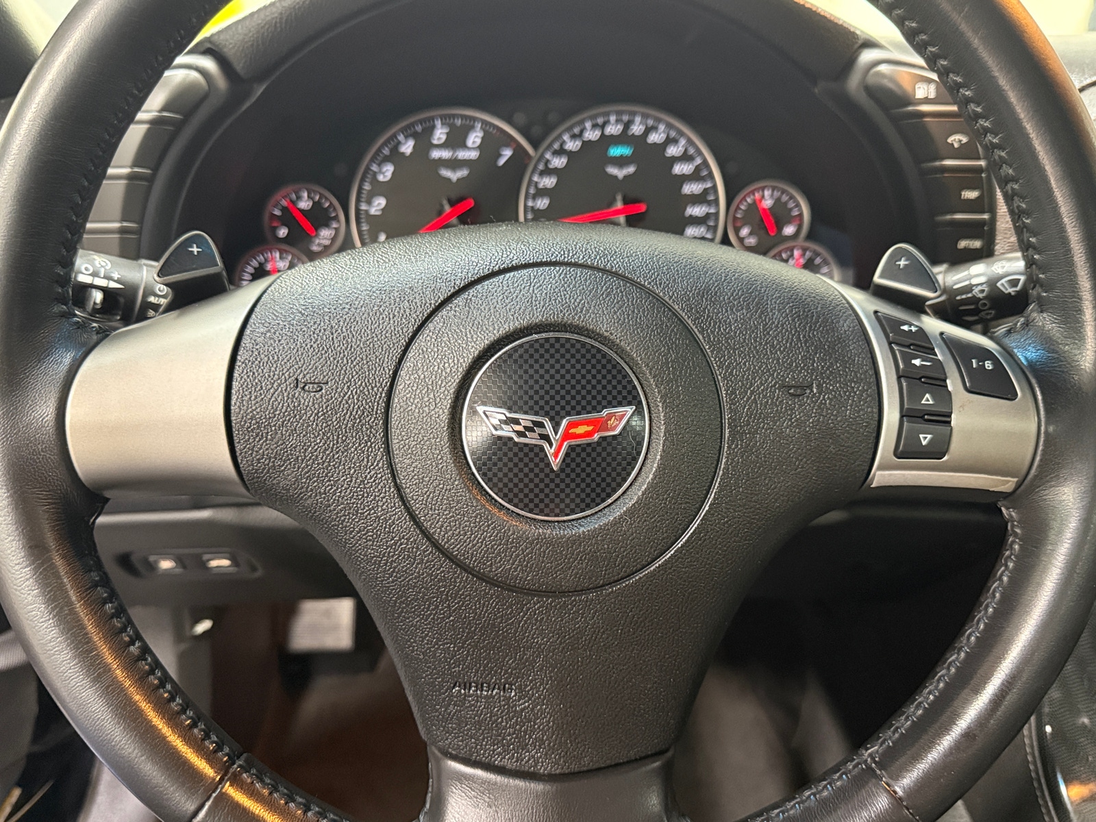 Thumbnail: 2010 Chevrolet Corvette - 3