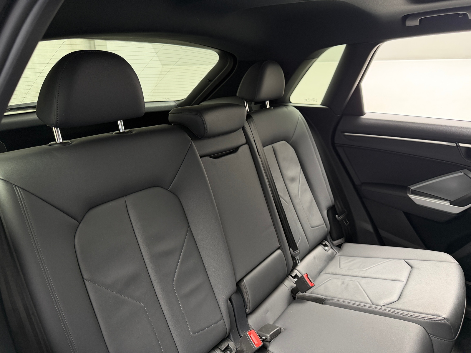 Thumbnail: 2025 Audi Q3 - 5