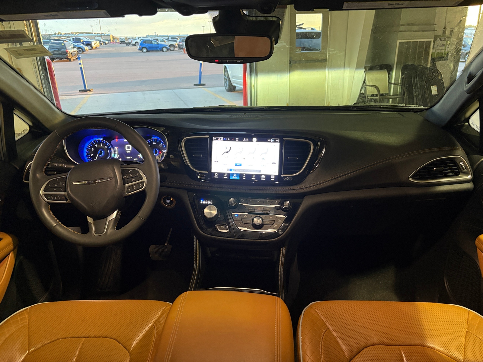 Thumbnail: 2022 Chrysler Pacifica - 2
