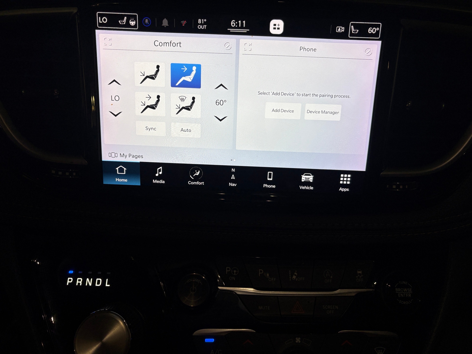 Thumbnail: 2022 Chrysler Pacifica - 3