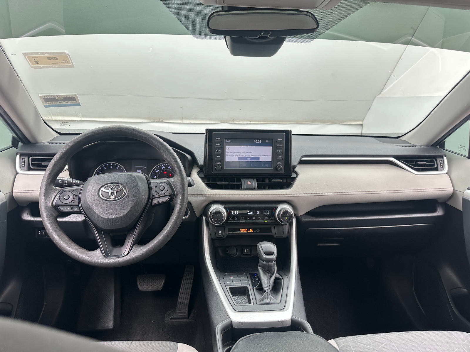 Thumbnail: 2019 Toyota RAV4 - 3
