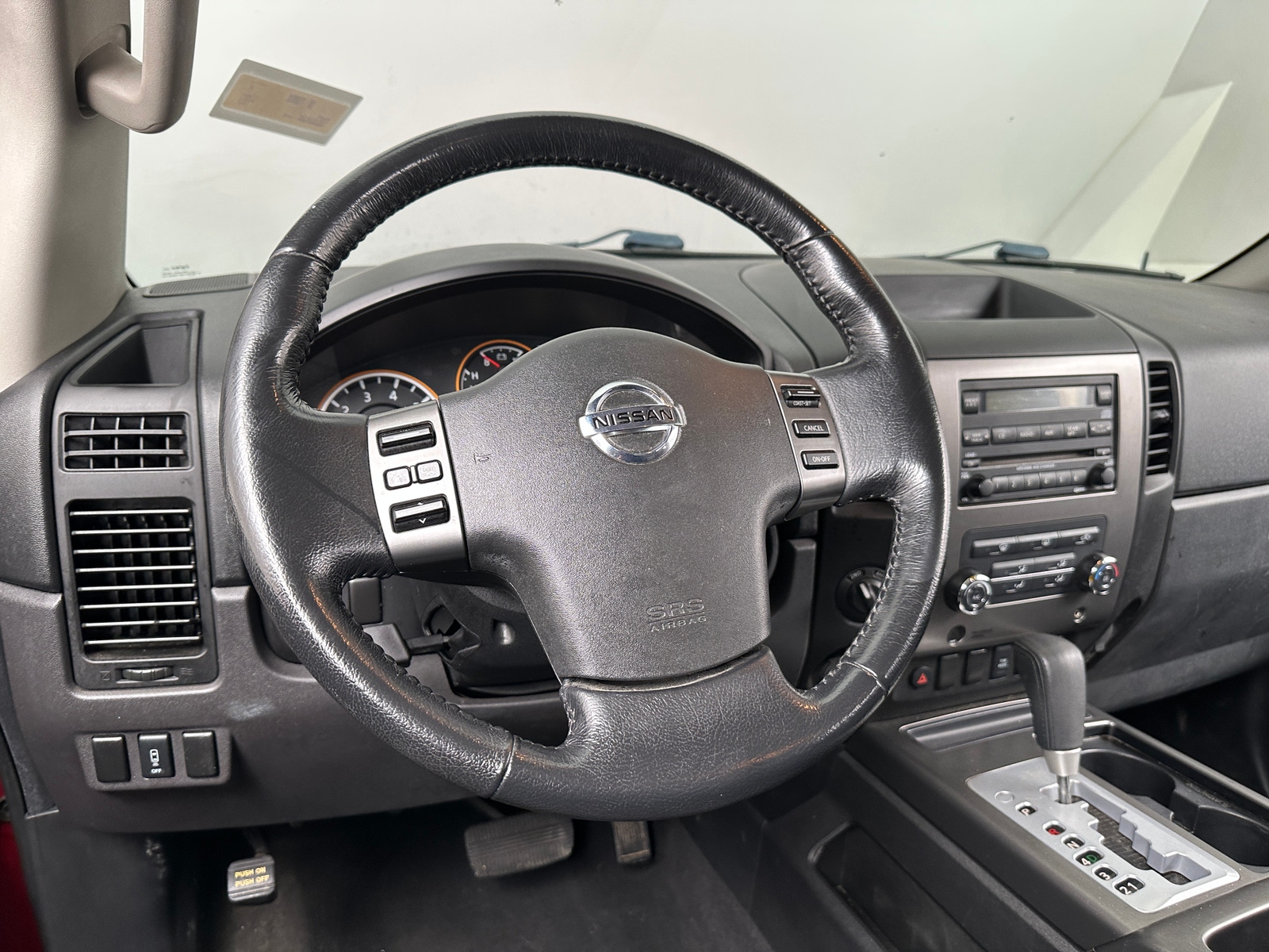 Thumbnail: 2012 Nissan Titan - 5