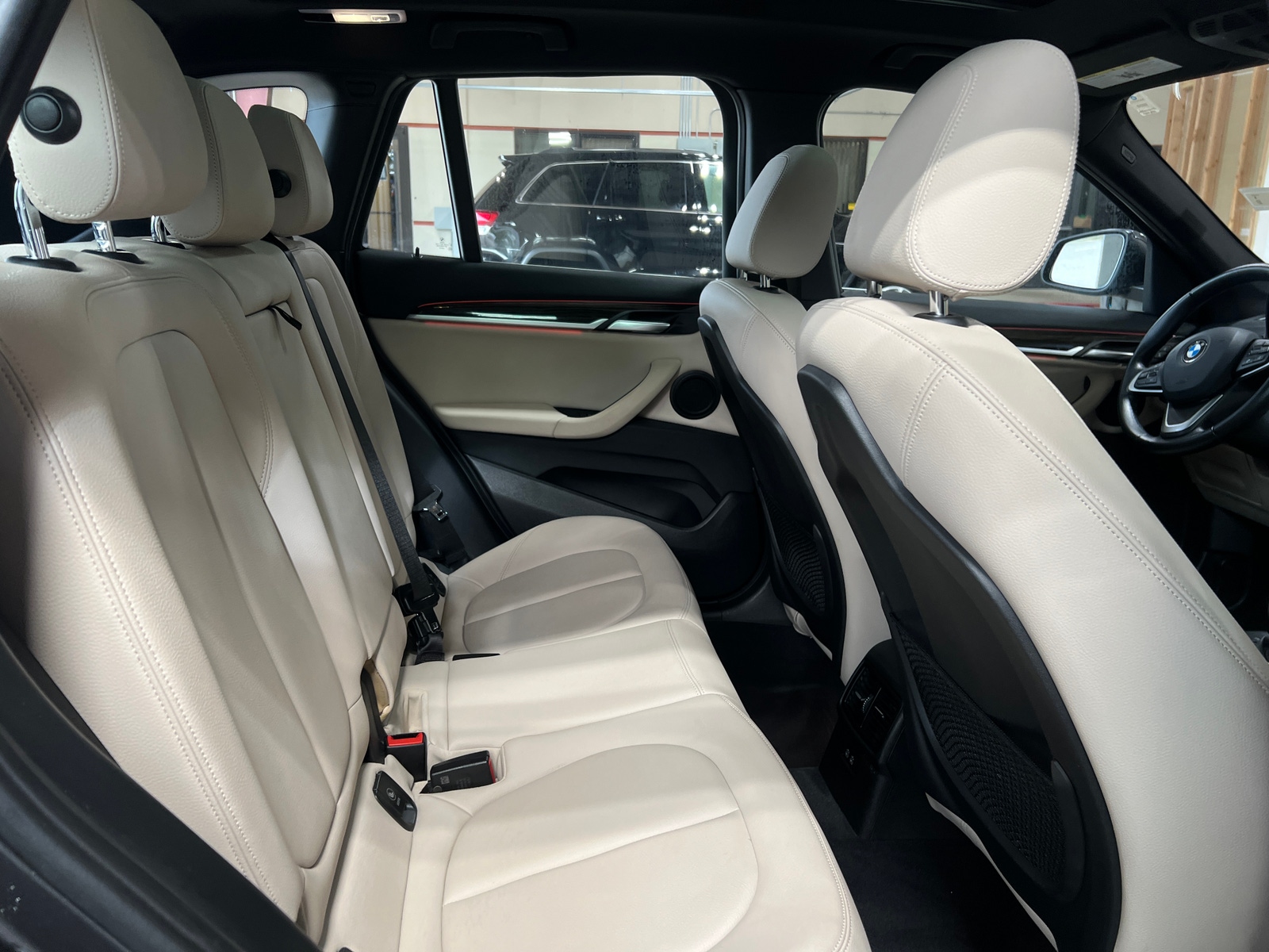 Thumbnail: 2021 BMW X1 - 5