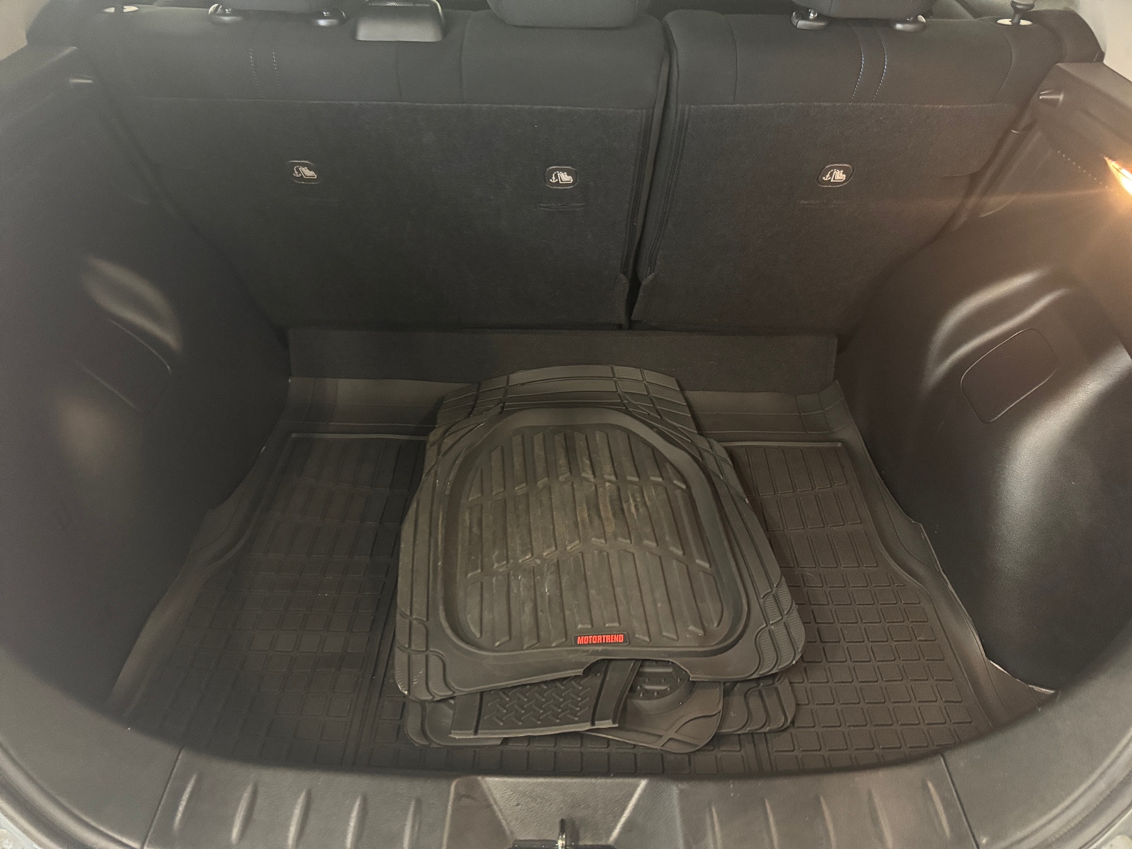 Thumbnail: 2023 Nissan Leaf - 7