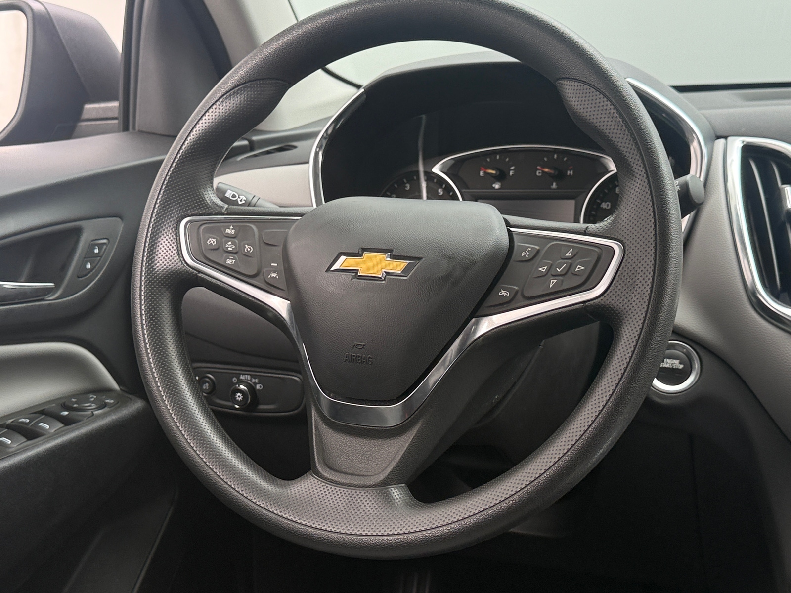 Thumbnail: 2024 Chevrolet Equinox - 5