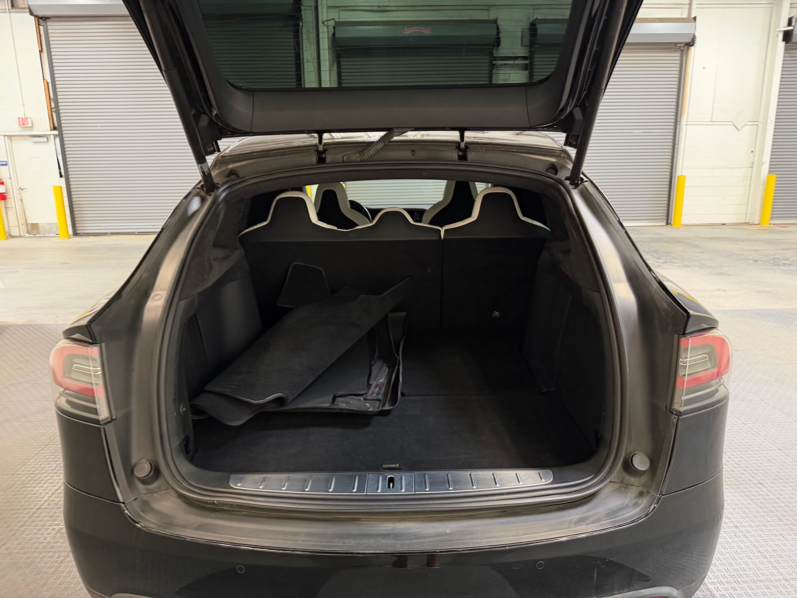 Thumbnail: 2019 Tesla Model X - 6