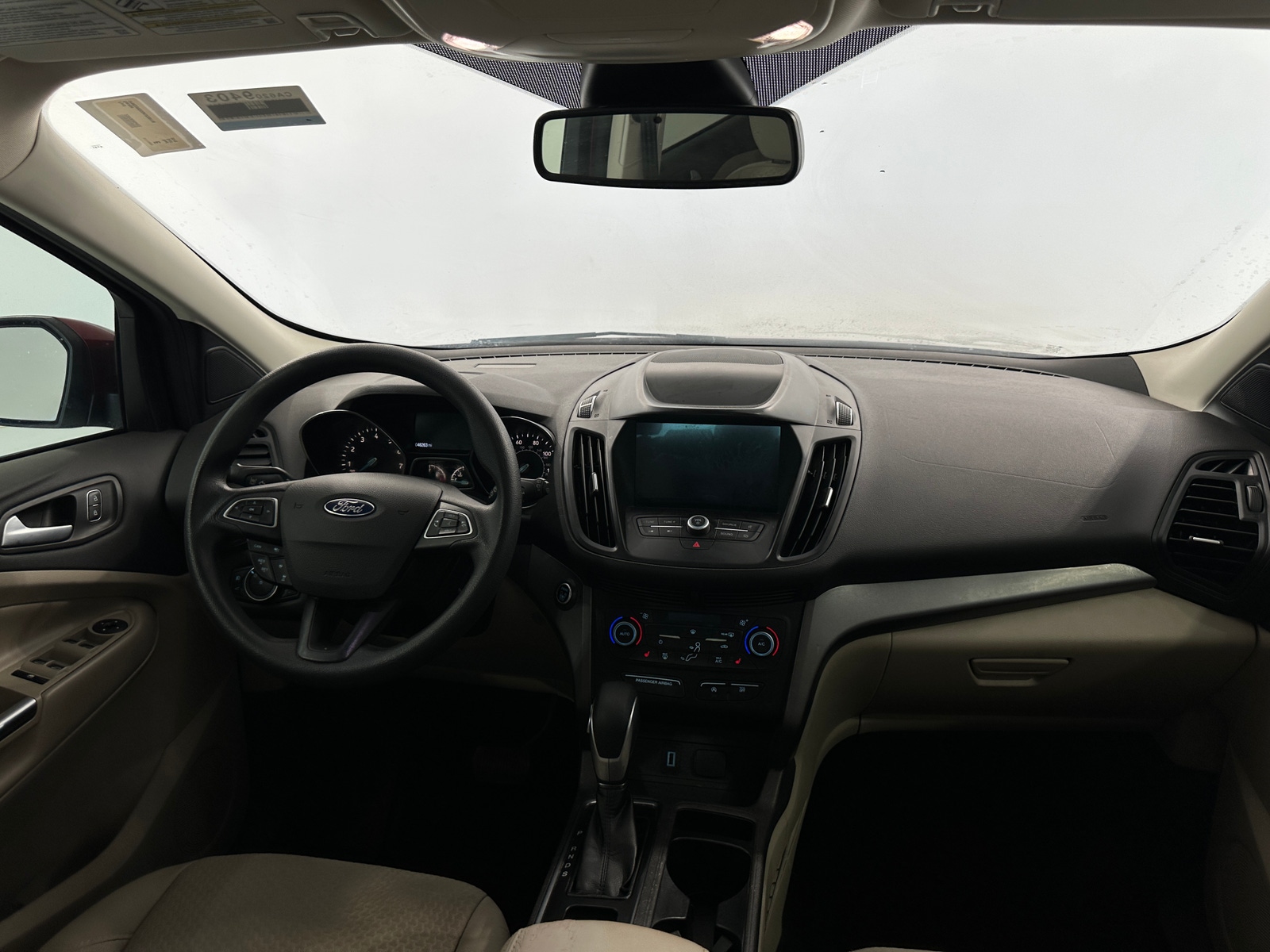 Thumbnail: 2019 Ford Escape - 3