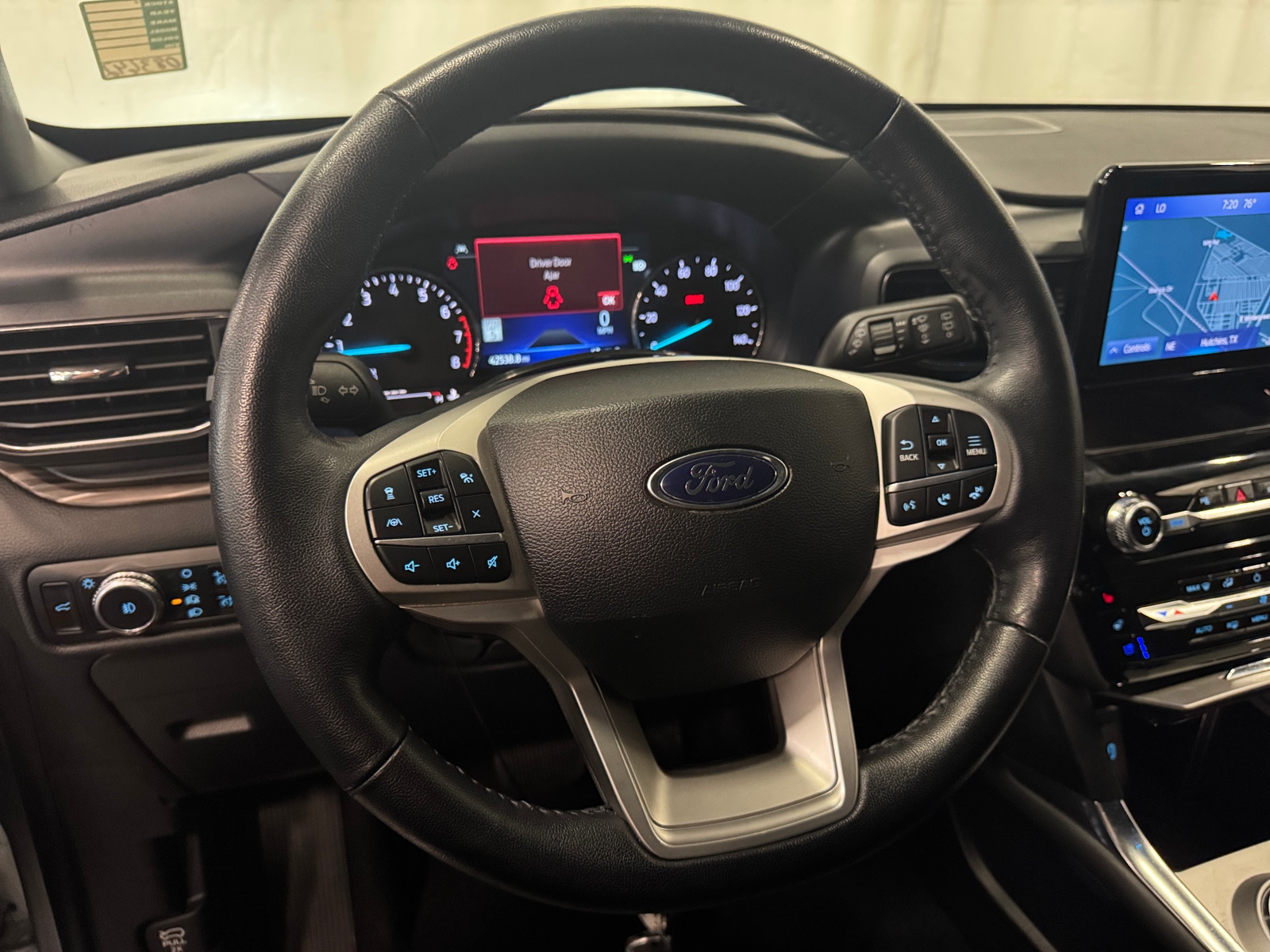 Thumbnail: 2023 Ford Explorer - 4