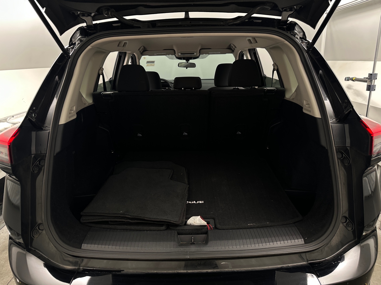 Thumbnail: 2026 Nissan Rogue - 7