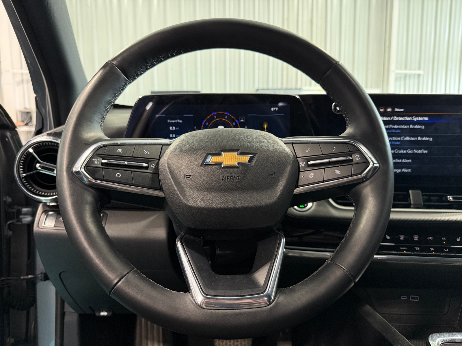 Thumbnail: 2025 Chevrolet Equinox - 5