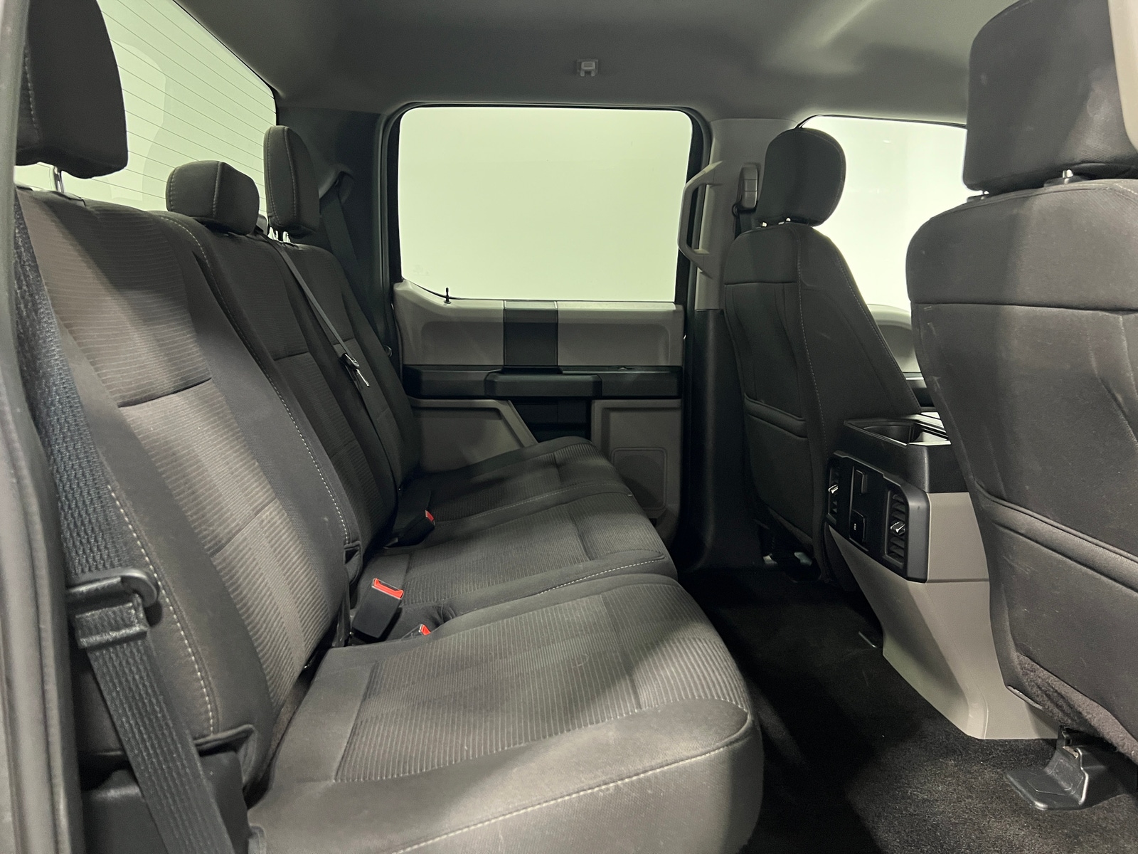 Thumbnail: 2018 Ford Econoline - 6