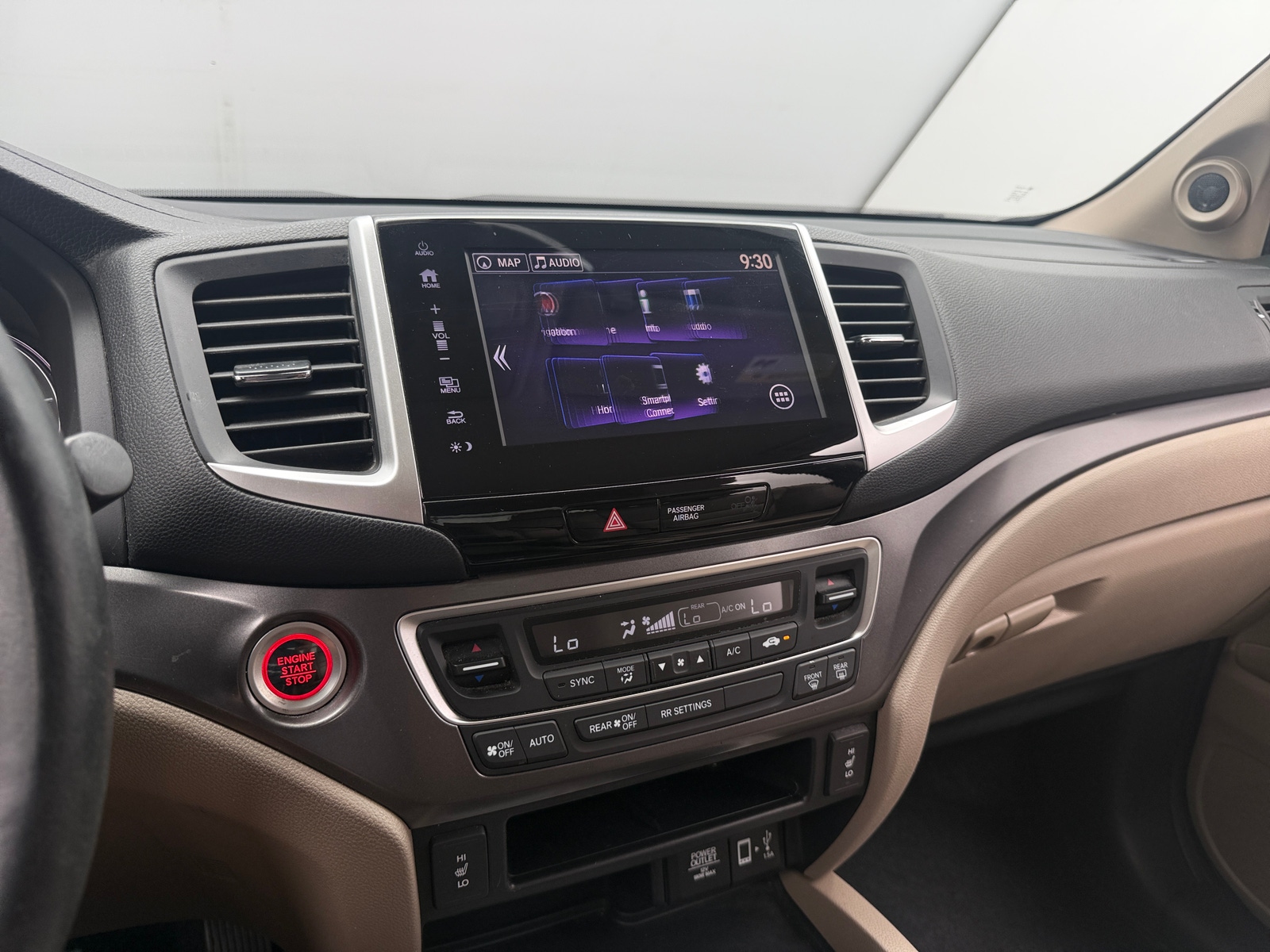 Thumbnail: 2018 Honda Ridgeline - 3