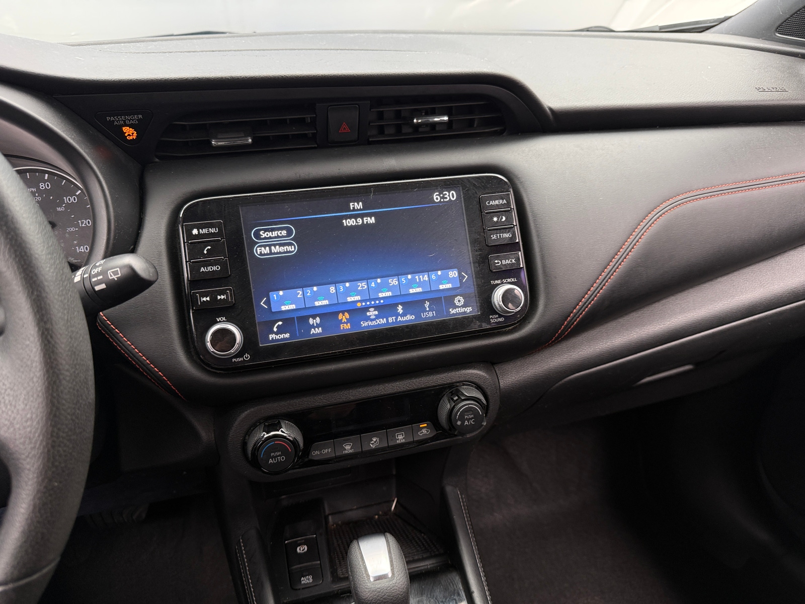 Thumbnail: 2022 Nissan Kicks - 4