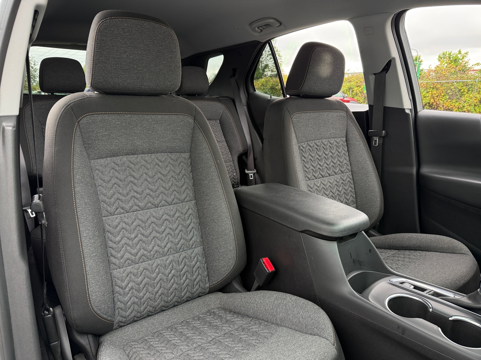 Thumbnail: 2022 Chevrolet Equinox - 2