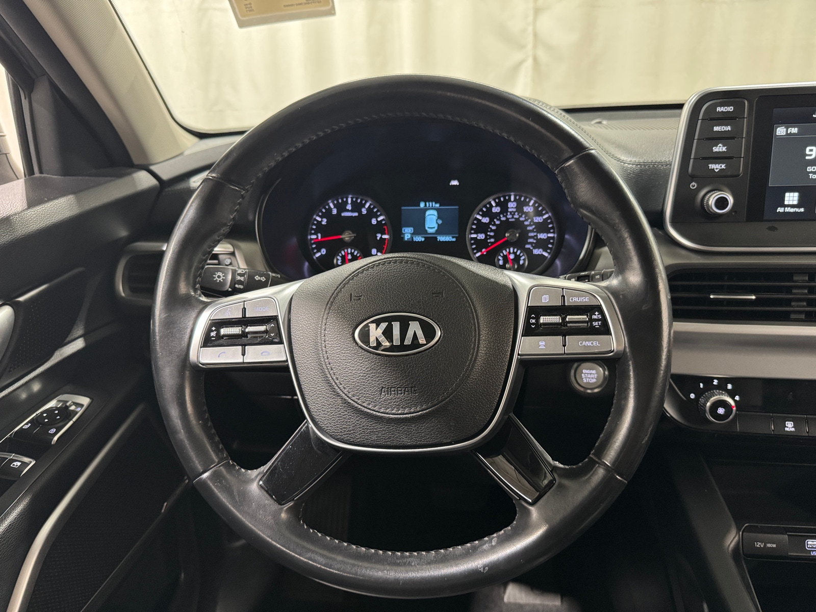 Thumbnail: 2021 Kia Telluride - 4