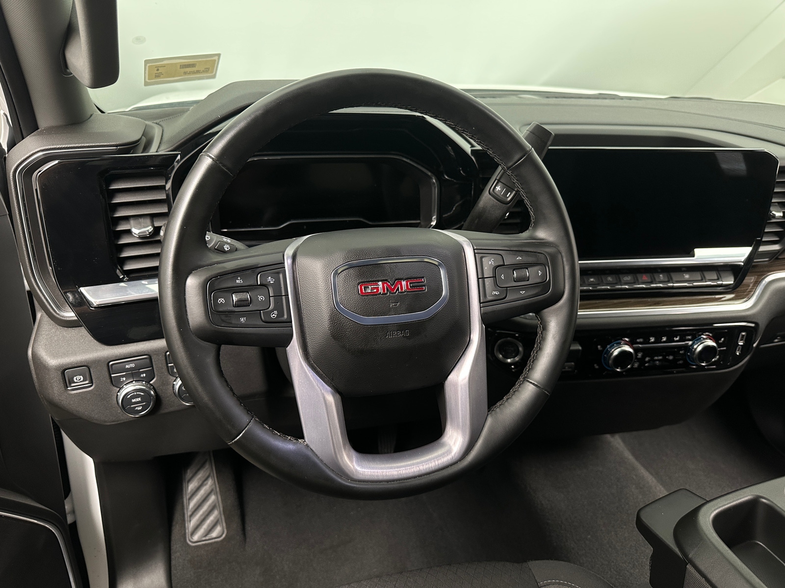 Thumbnail: 2025 GMC Sierra 1500 - 5