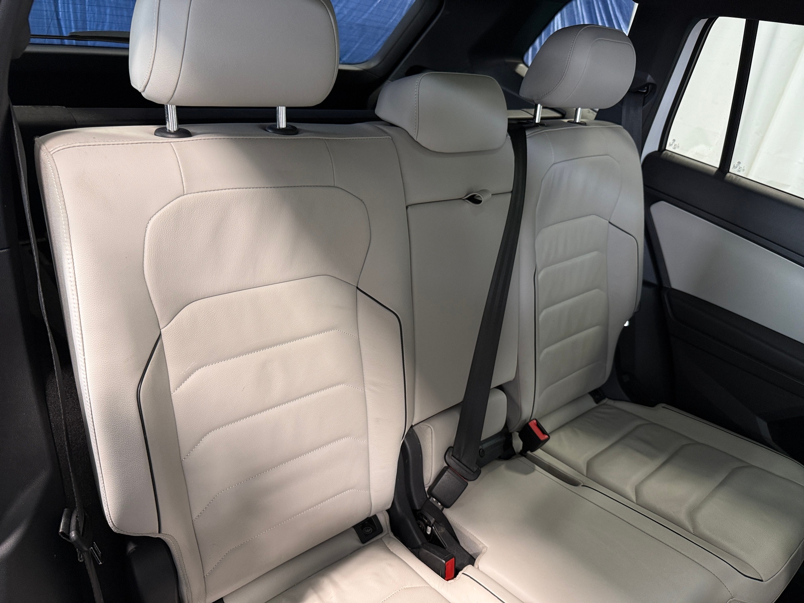 Thumbnail: 2018 Volkswagen Tiguan - 5