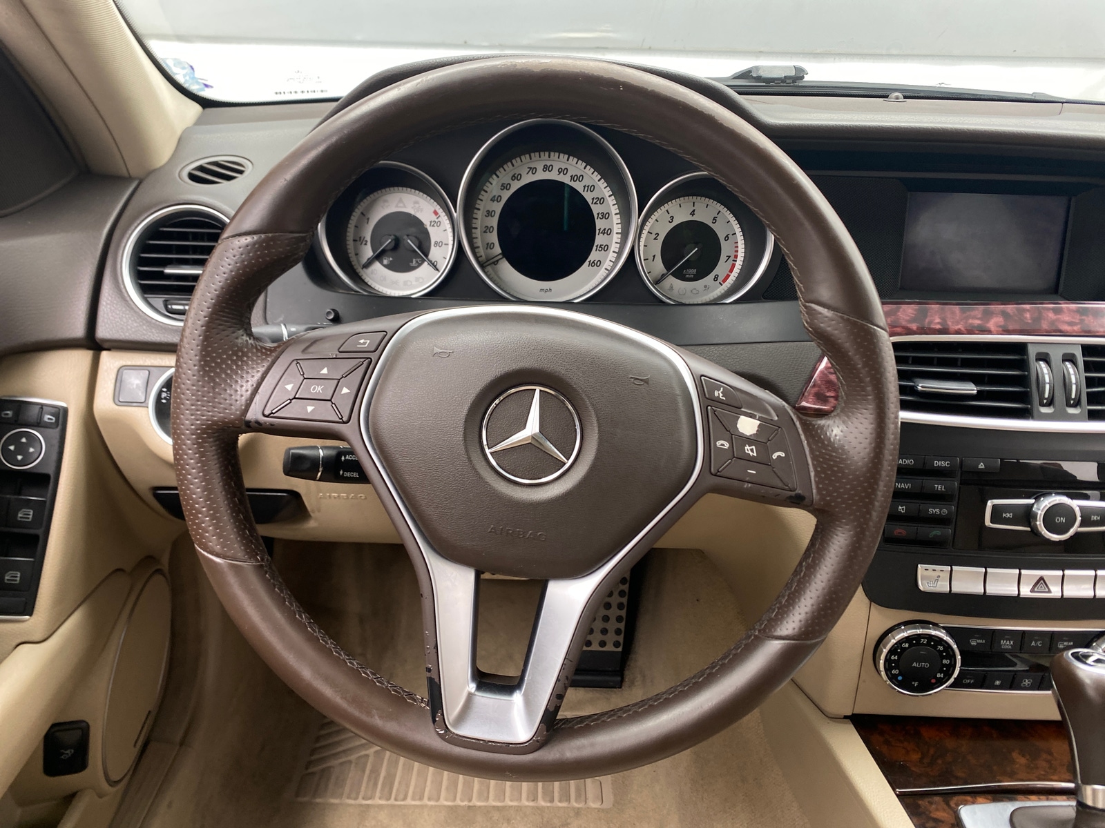 Thumbnail: 2014 Mercedes-Benz C-Class - 4