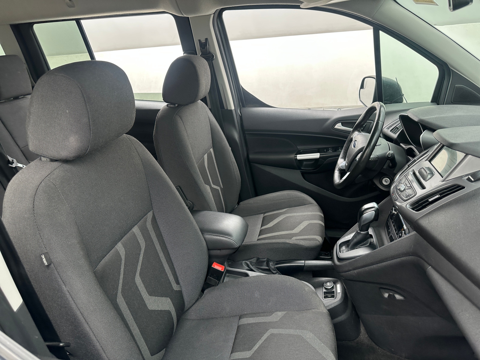 Thumbnail: 2017 Ford Transit Series - 2