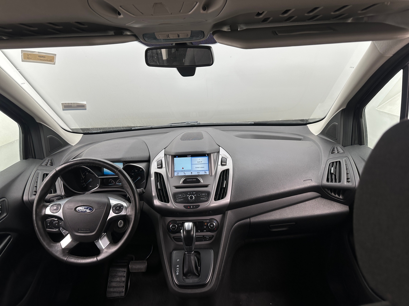 Thumbnail: 2017 Ford Transit Series - 3