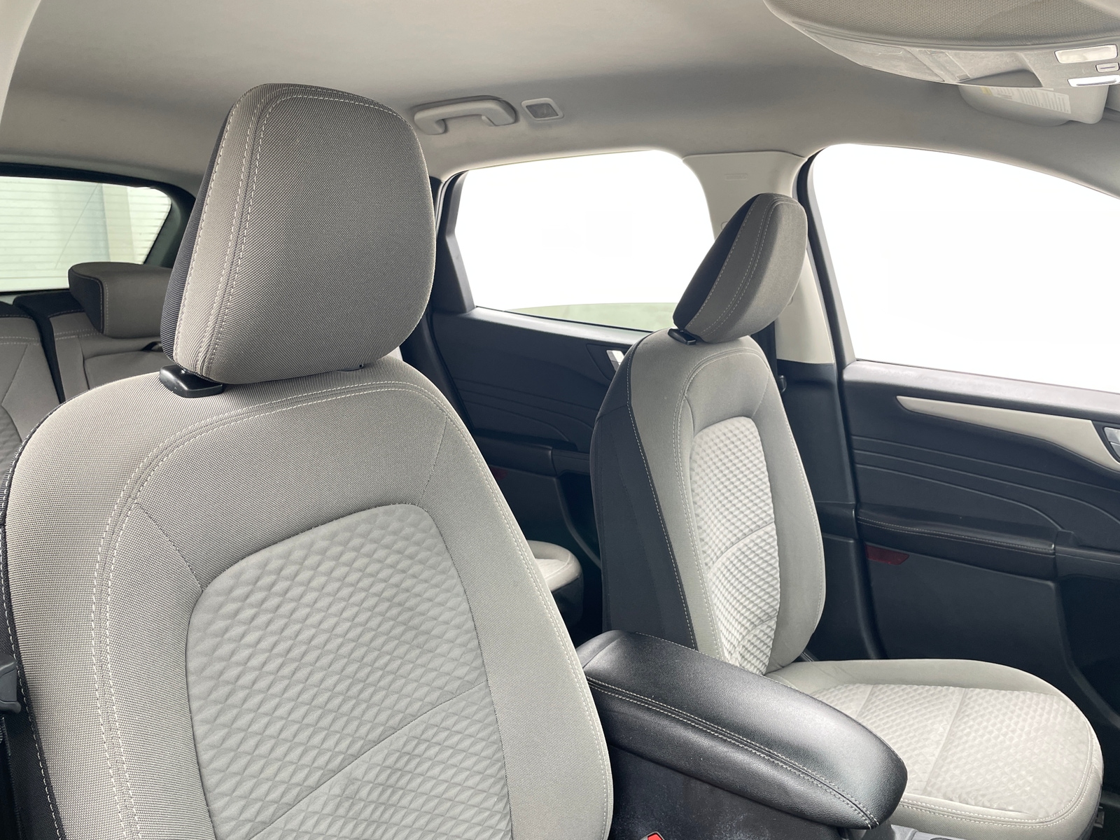 Thumbnail: 2021 Ford Escape - 2