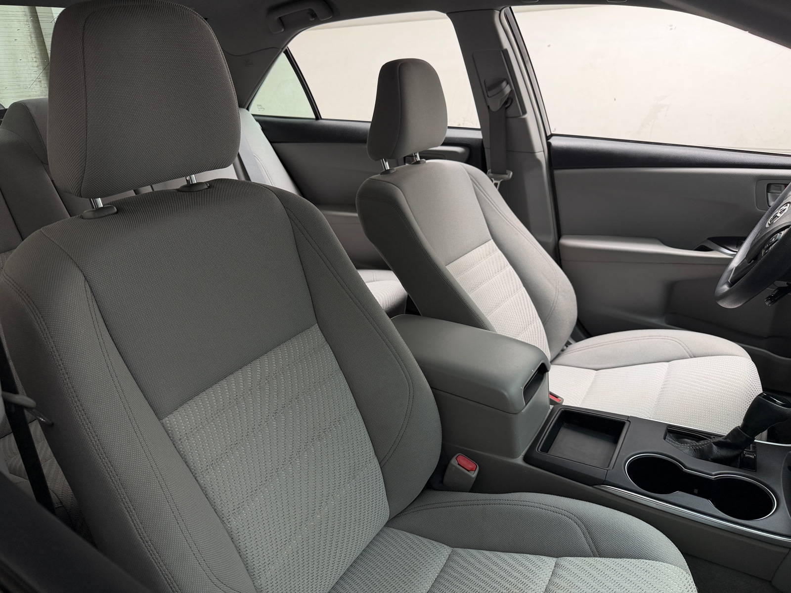 Thumbnail: 2016 Toyota Camry - 2