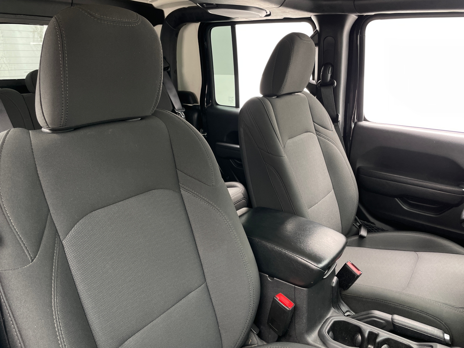 Thumbnail: 2022 Jeep Gladiator - 2