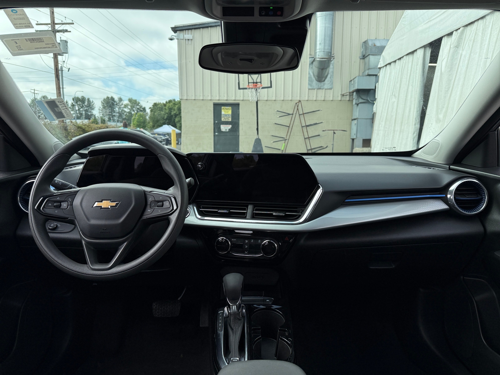 Thumbnail: 2025 Chevrolet Trax - 2