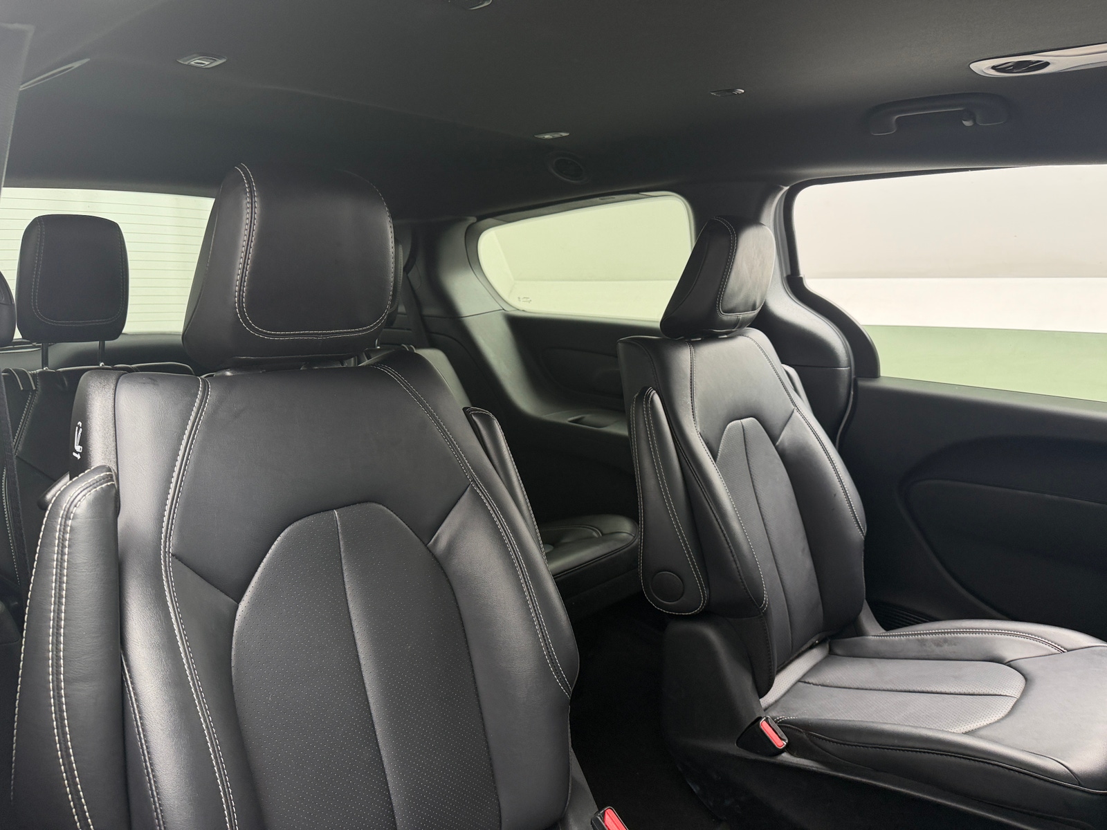 Thumbnail: 2024 Chrysler Pacifica - 5
