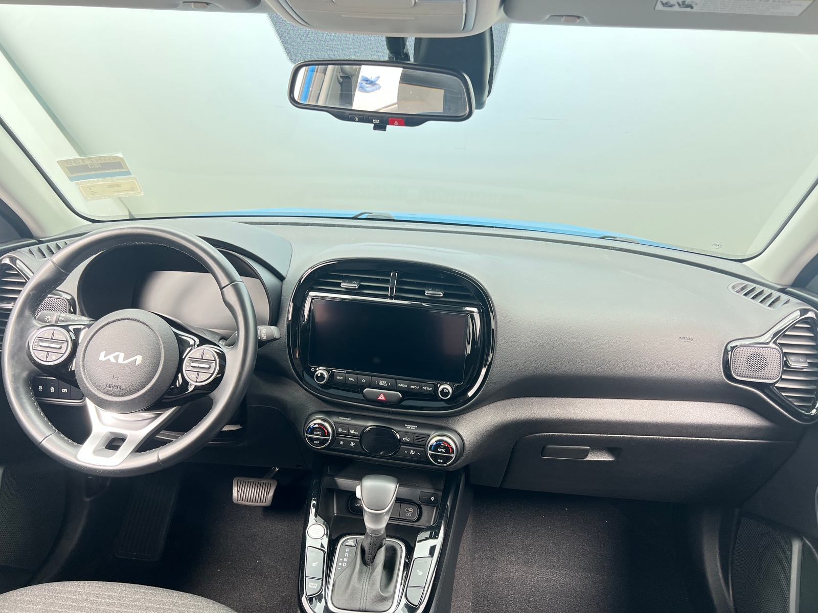 Thumbnail: 2023 Kia Soul - 3