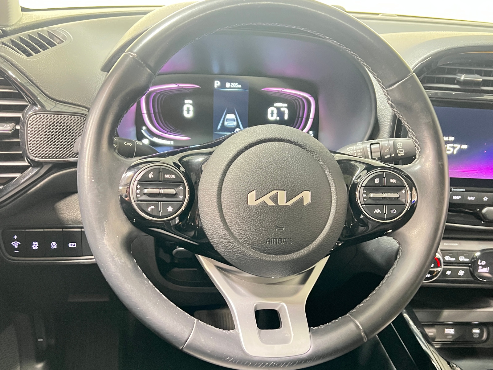 Thumbnail: 2023 Kia Soul - 5