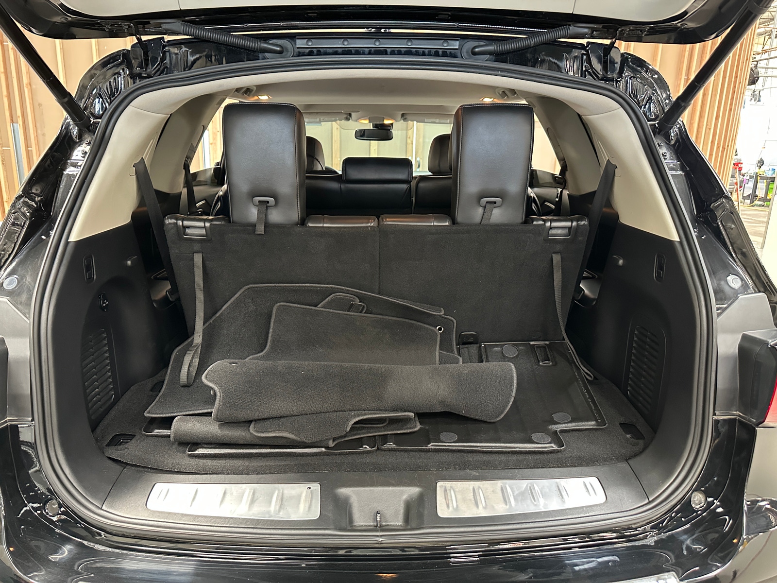 Thumbnail: 2018 INFINITI QX60 - 6