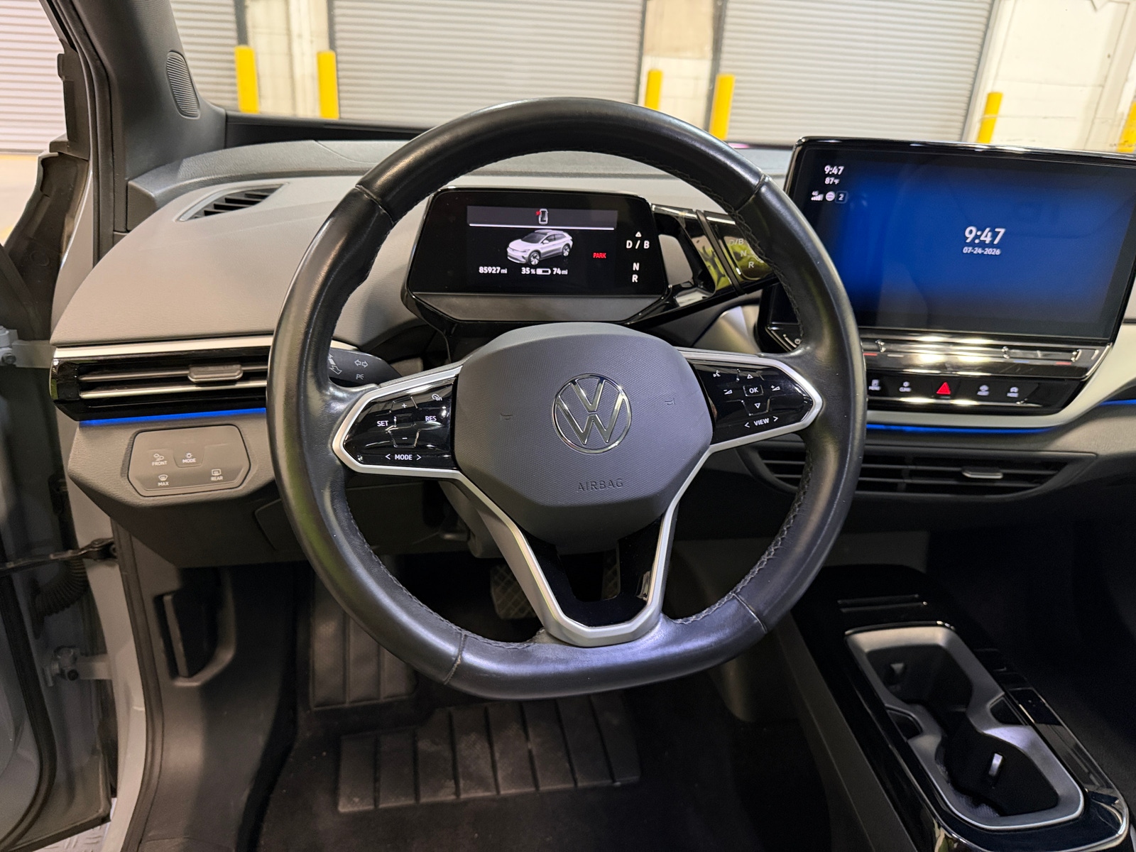 Thumbnail: 2022 Volkswagen ID.4 - 4