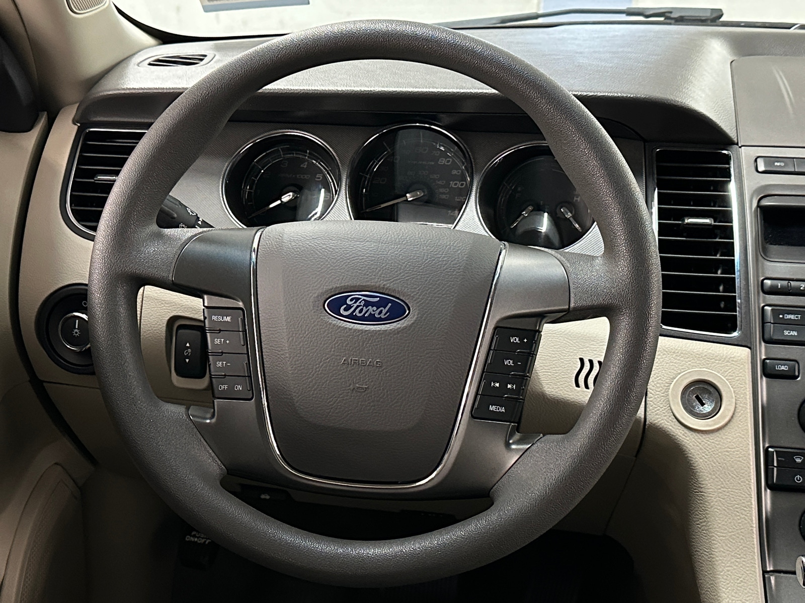 Thumbnail: 2012 Ford Taurus - 5