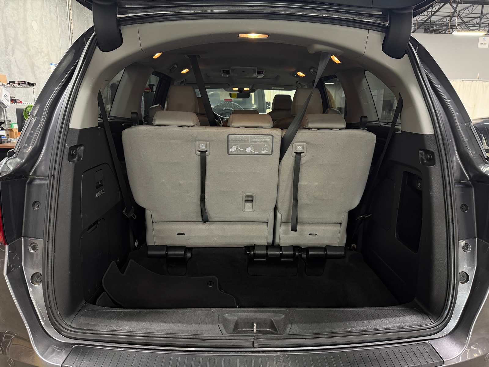 Thumbnail: 2019 Honda Odyssey - 6