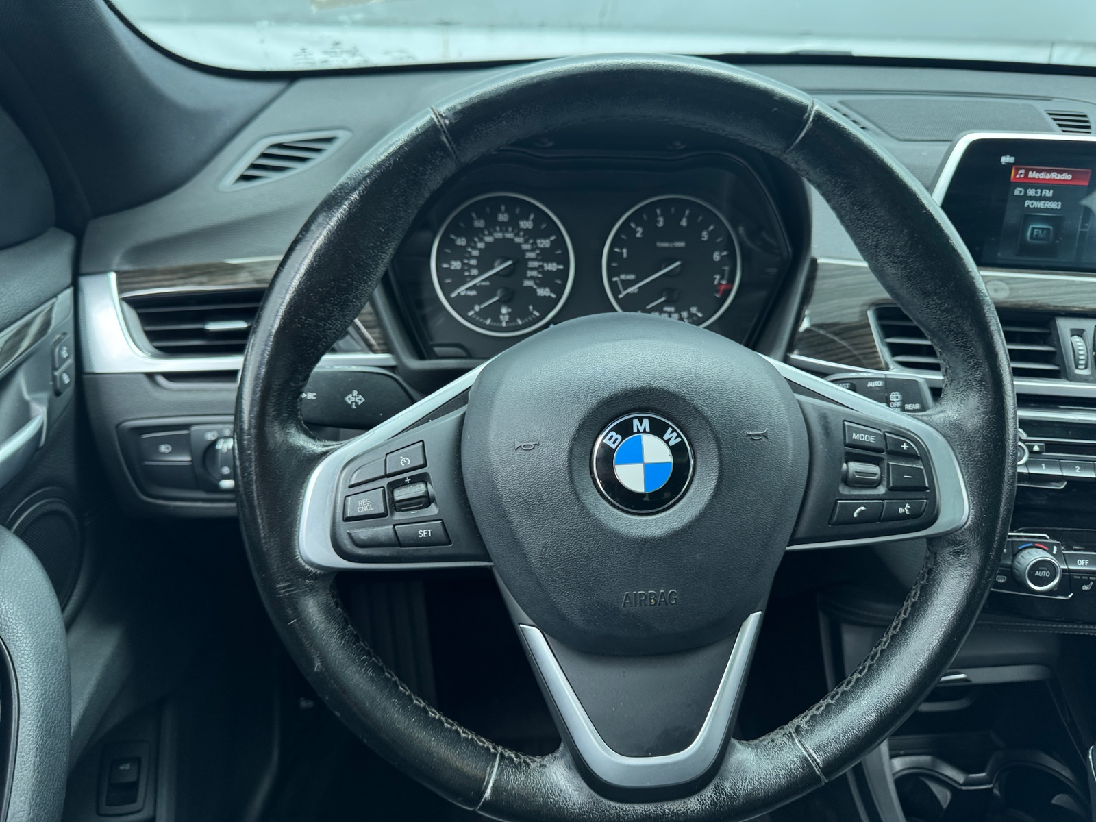Thumbnail: 2018 BMW X1 - 4