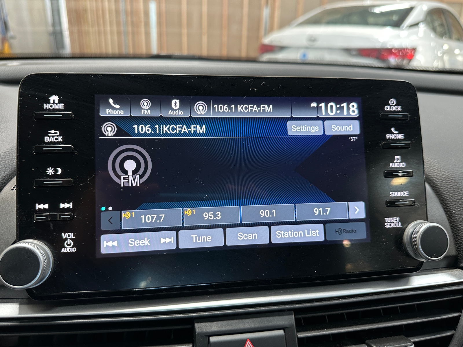 Thumbnail: 2019 Honda Accord - 4