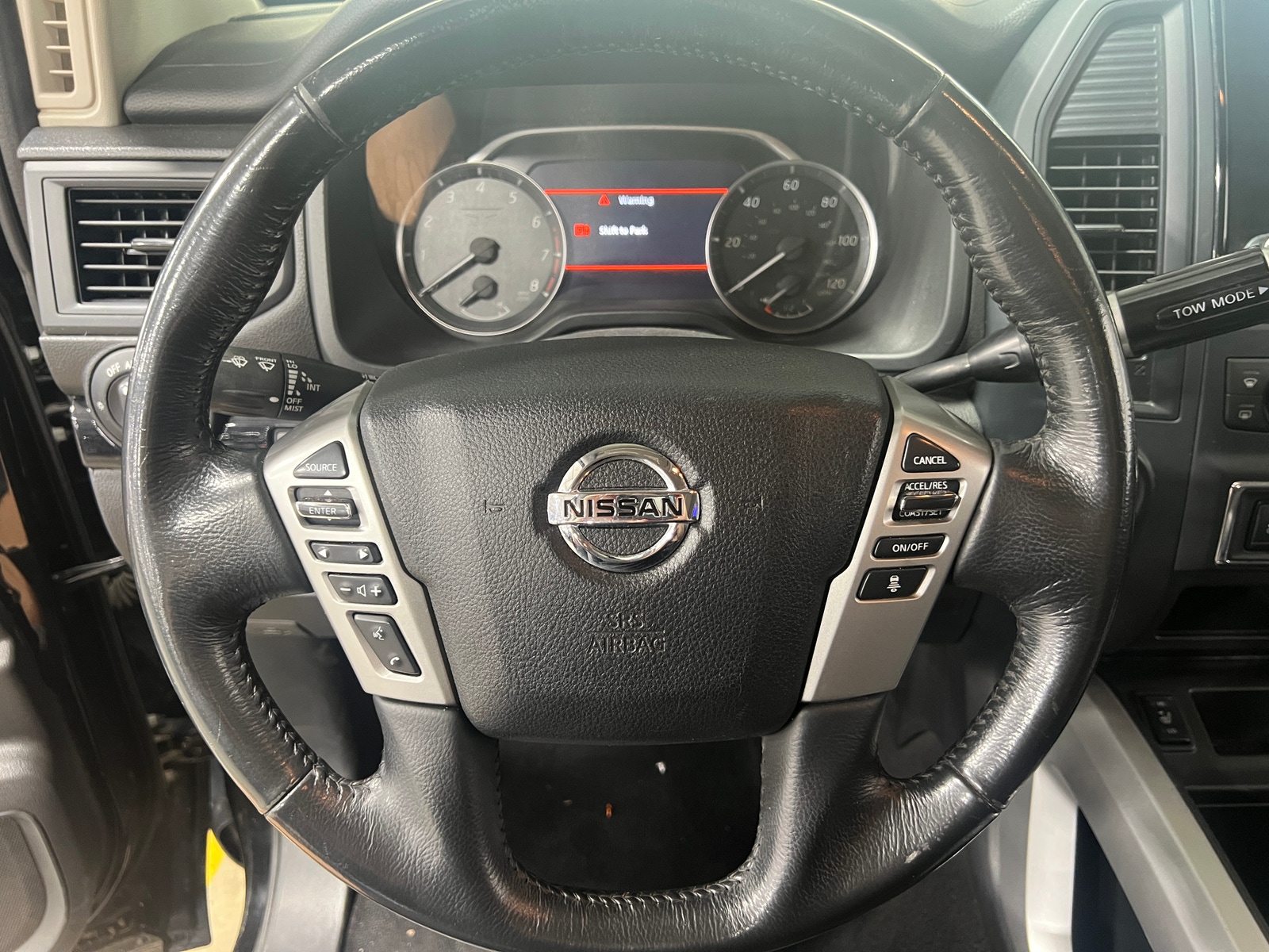 Thumbnail: 2022 Nissan Titan - 5